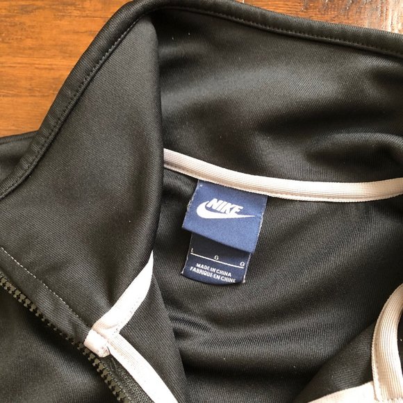 Nike mens black track jacket size L - Picture 2 of 6
